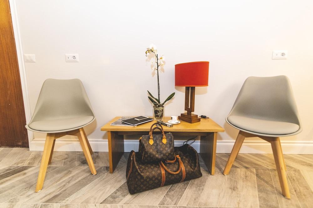 Eccelso Hotel Rome Bagian luar foto