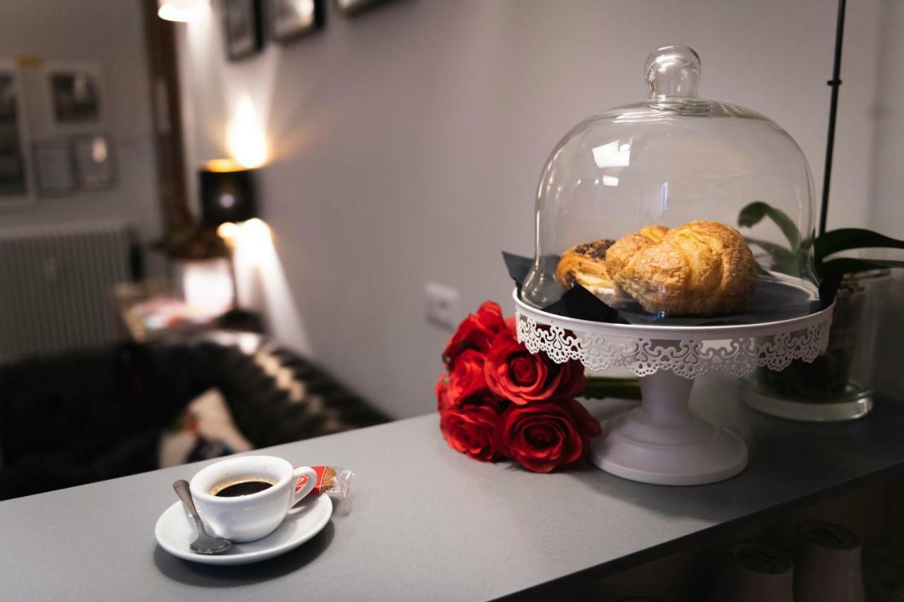 Eccelso Hotel Rome Bagian luar foto